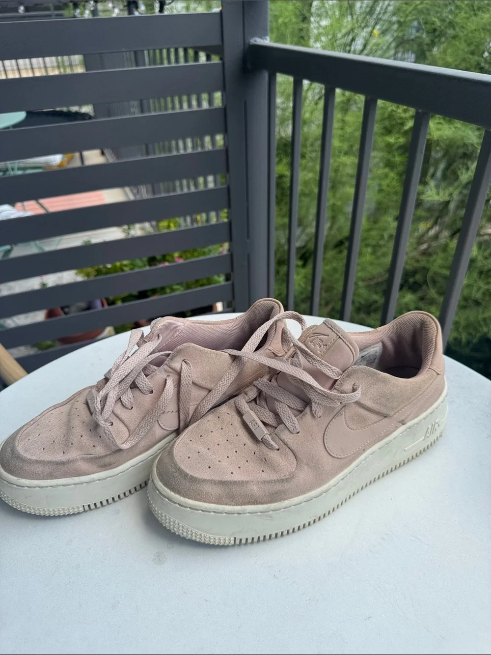 Nike Women’s Low Top Suede Sneakers - Blush Pink